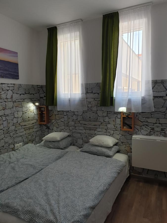 Kid Familia Panzio Balatonszarszo B&B 외부 사진